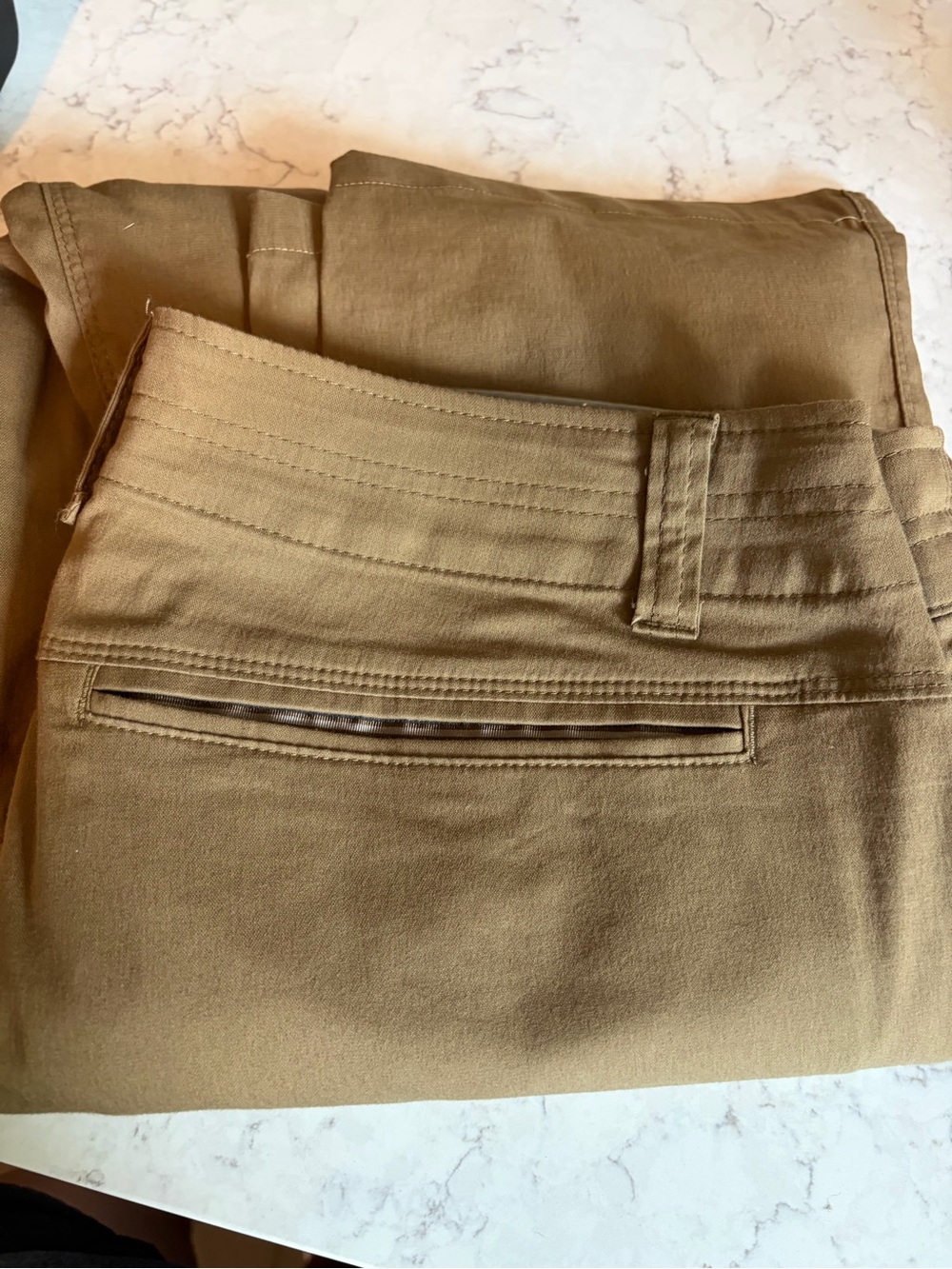 Kuhl Men's Khaki Stretch Chinos in Tan